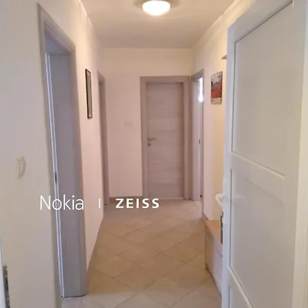 Anka Apartment *