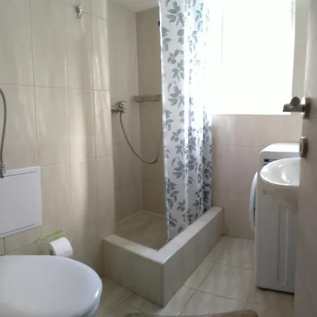 Anka Apartment